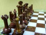 Шахматный стол из оникса